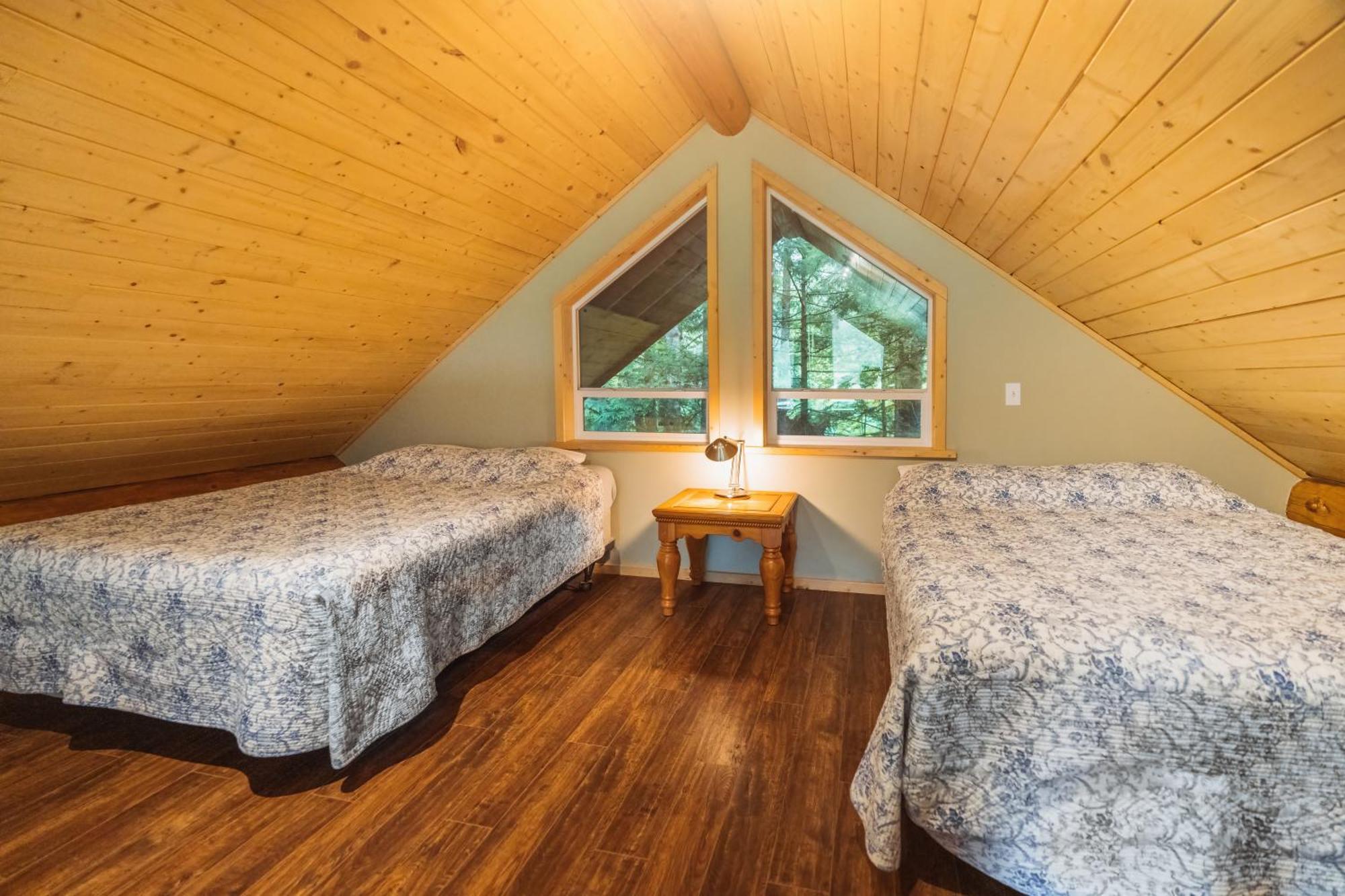 Bella Coola Grizzly Tours And Resort Hagensborg Εξωτερικό φωτογραφία