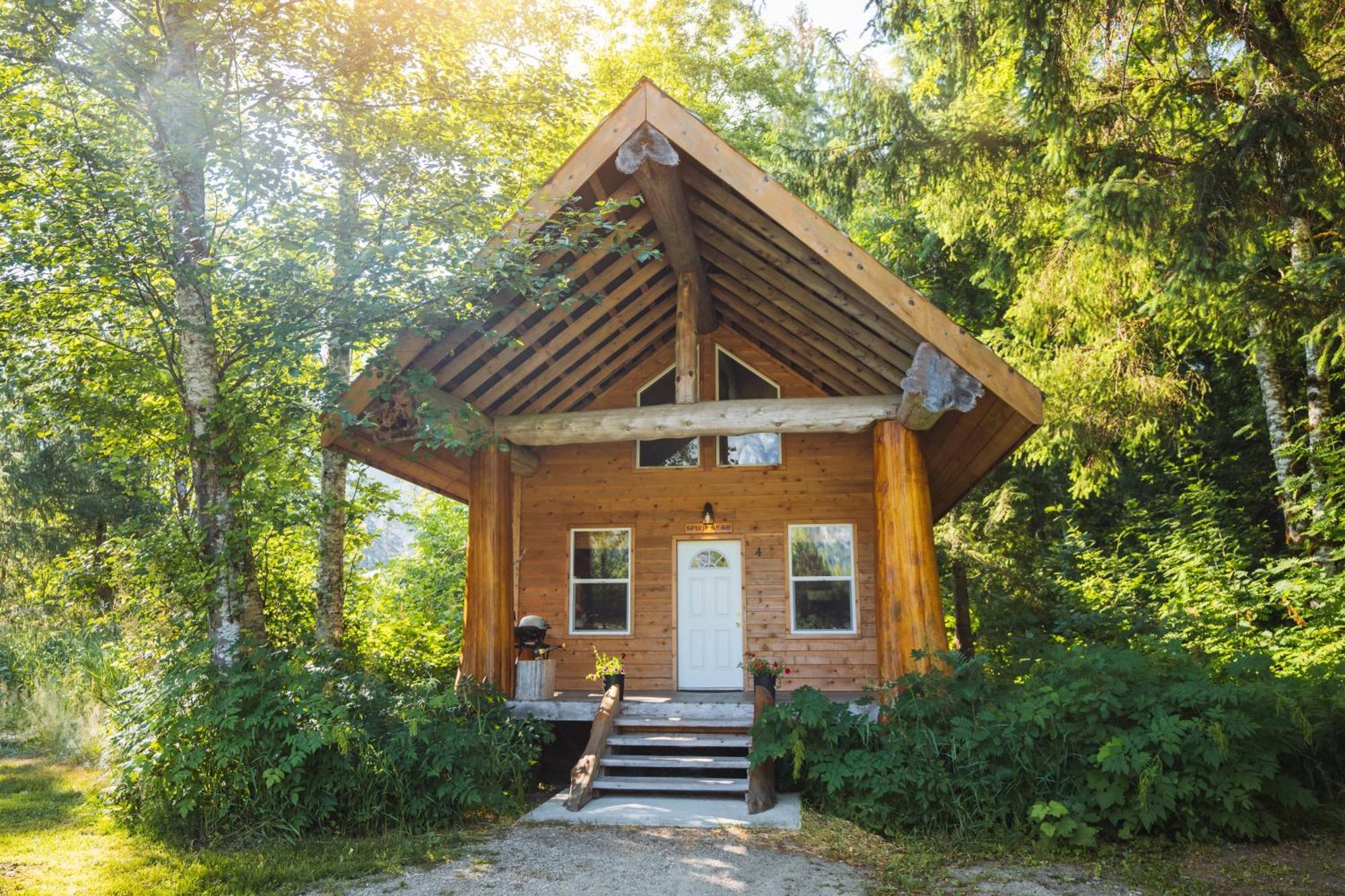 Bella Coola Grizzly Tours And Resort Hagensborg Εξωτερικό φωτογραφία