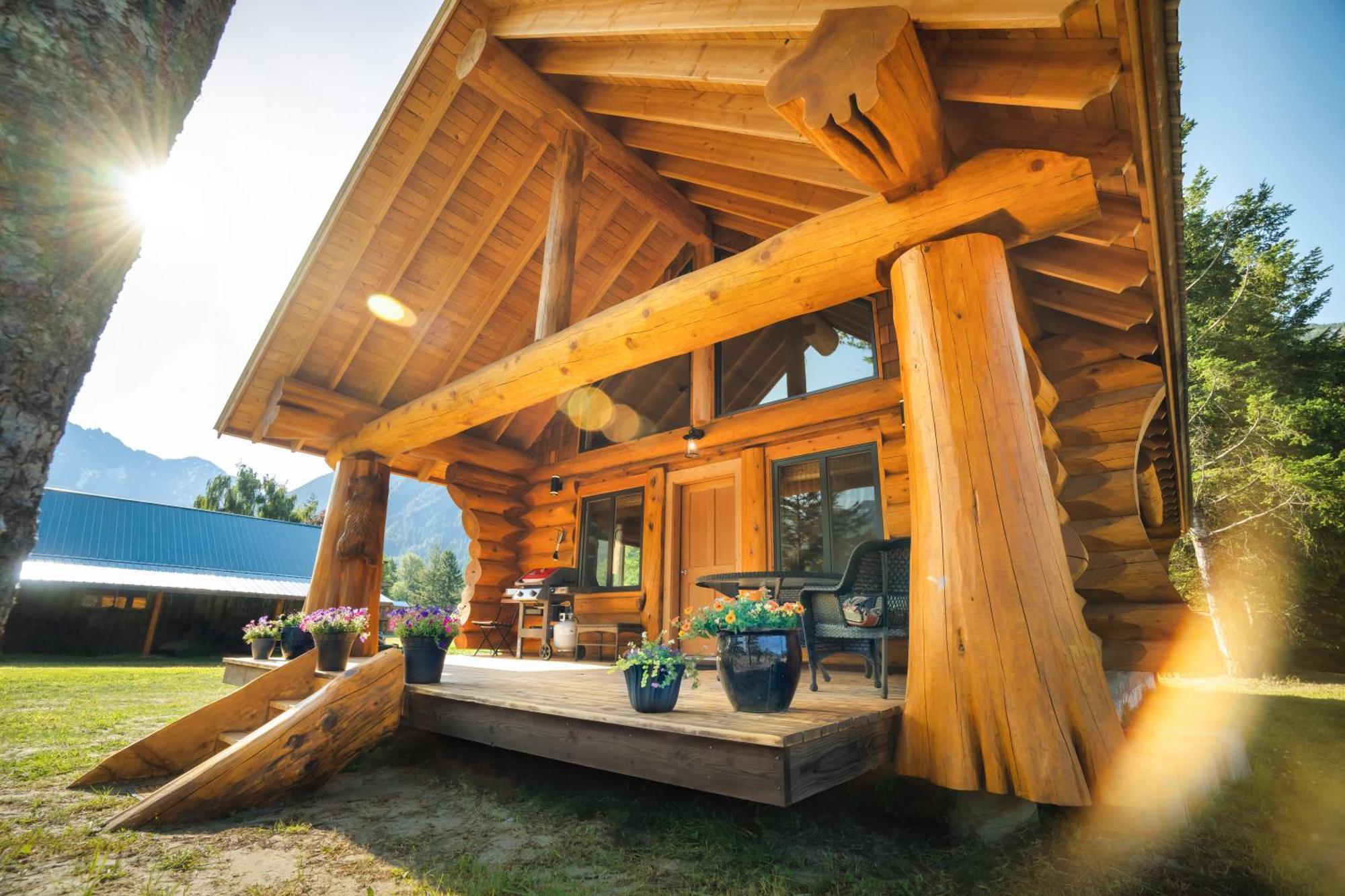Bella Coola Grizzly Tours And Resort Hagensborg Εξωτερικό φωτογραφία